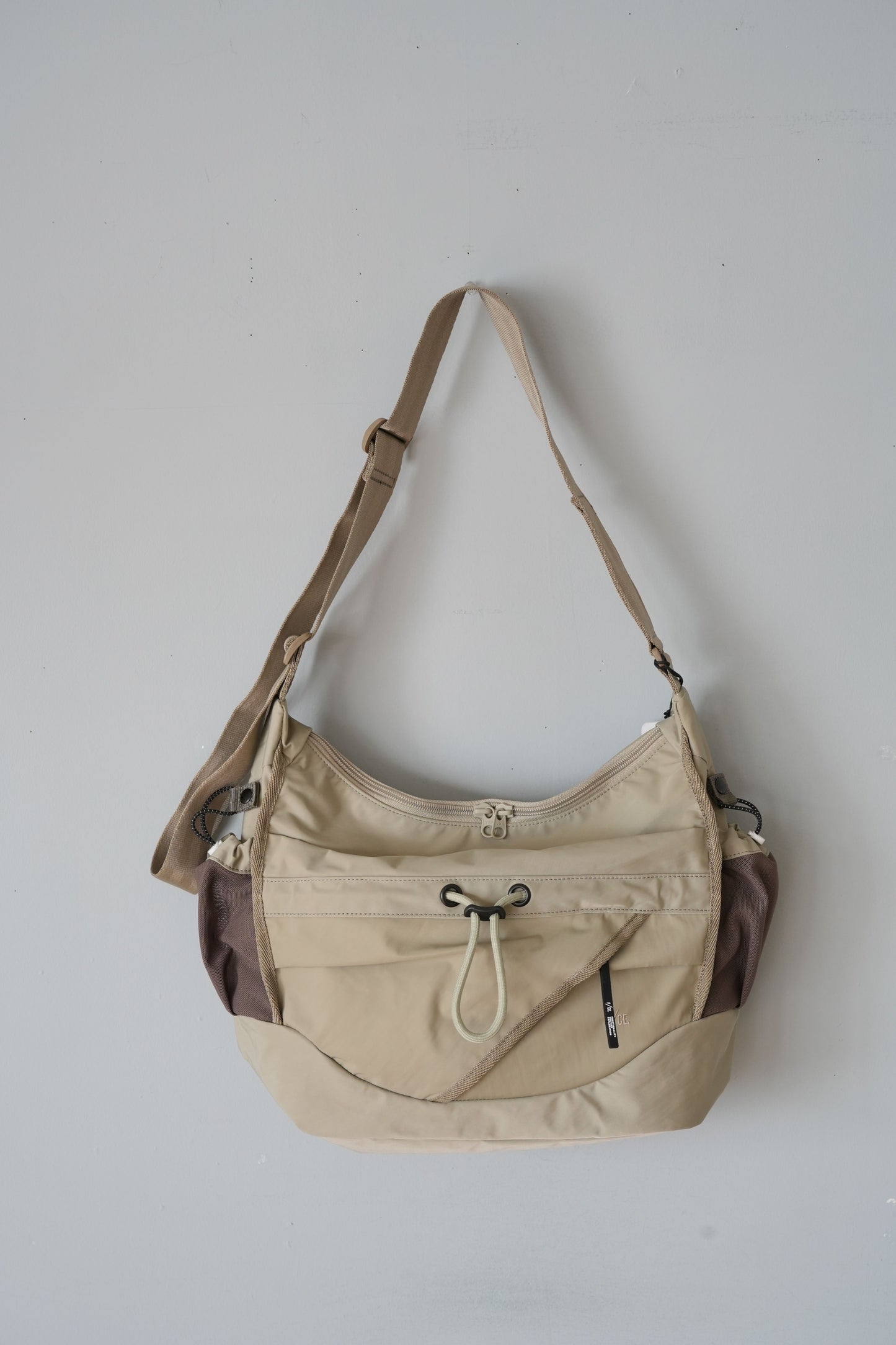 「F/CE.」textured twill 2way shoulder tote -beige-