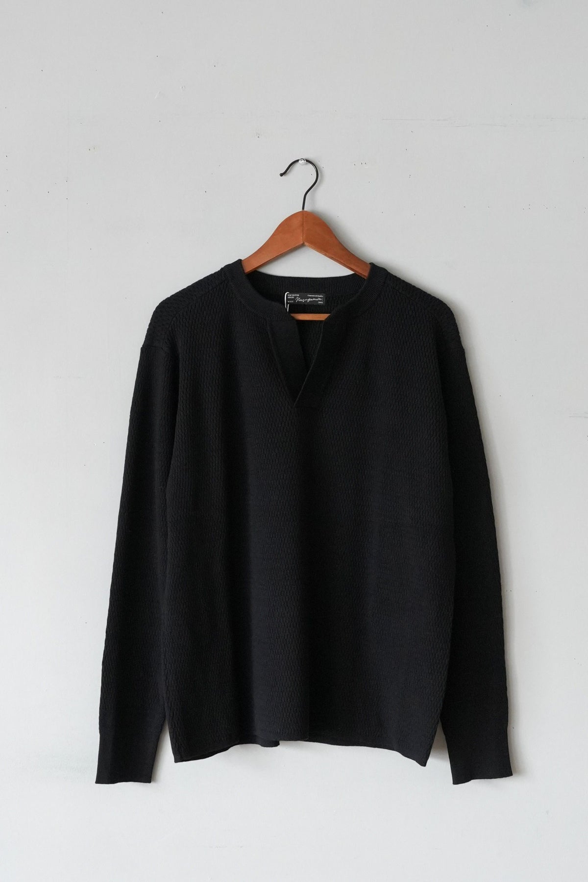 「nasngwam」counter knit -black-