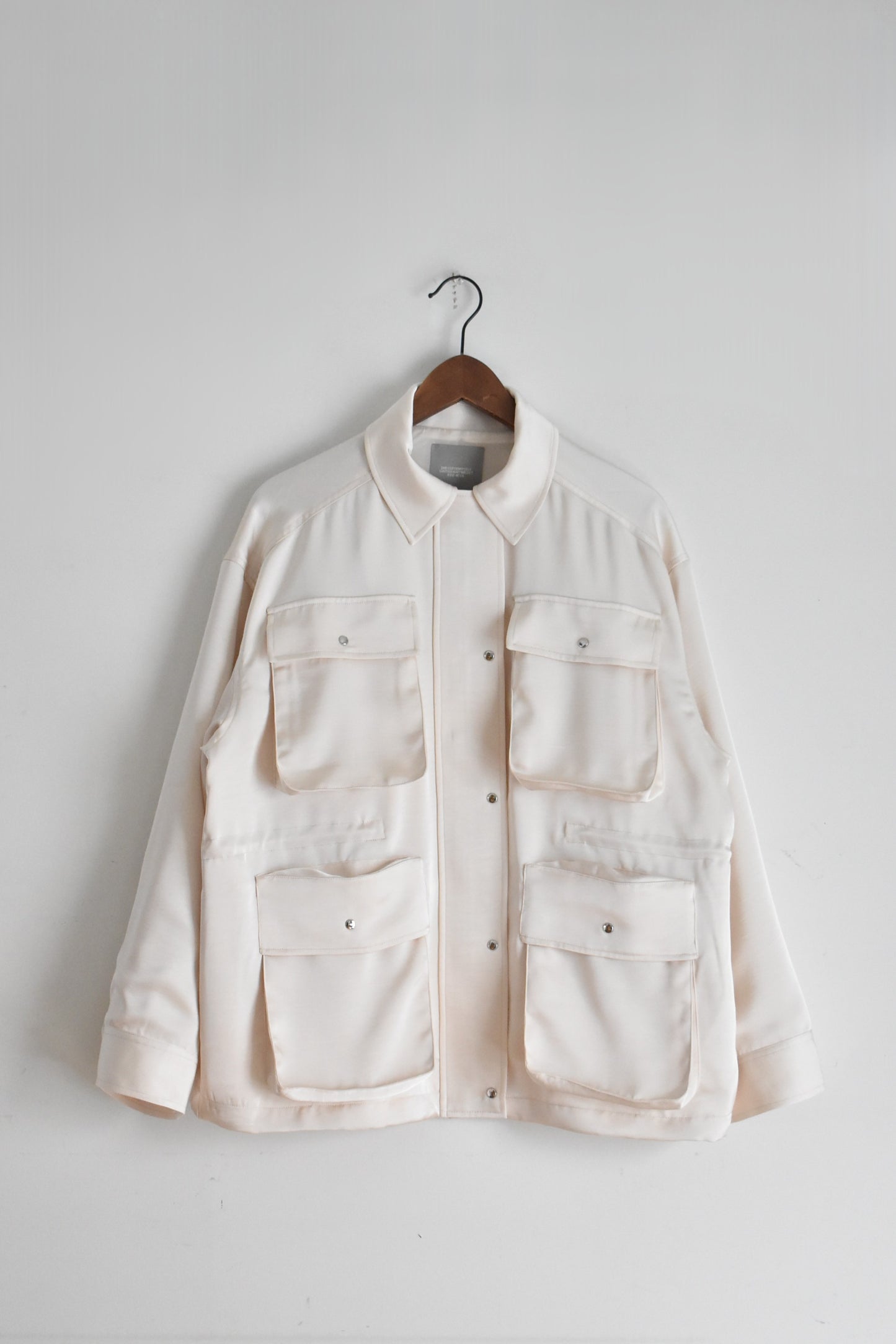 「hunch」satin light jacket -ivory-