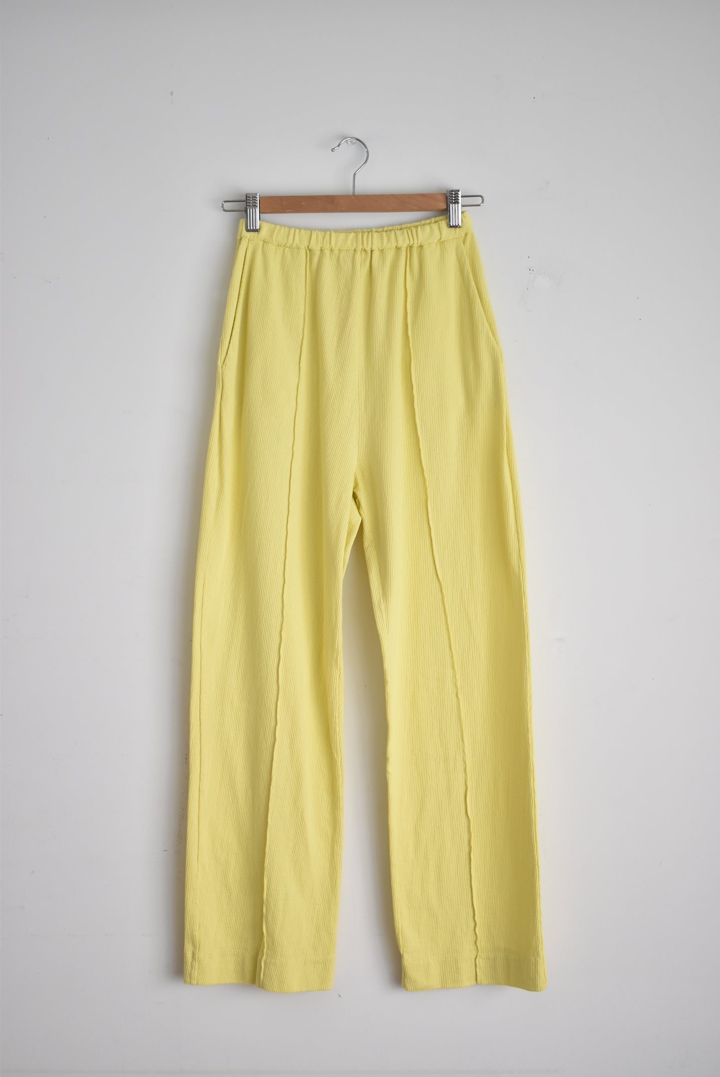 「walla walla sport」ridge vertical pleats pants -yellow-