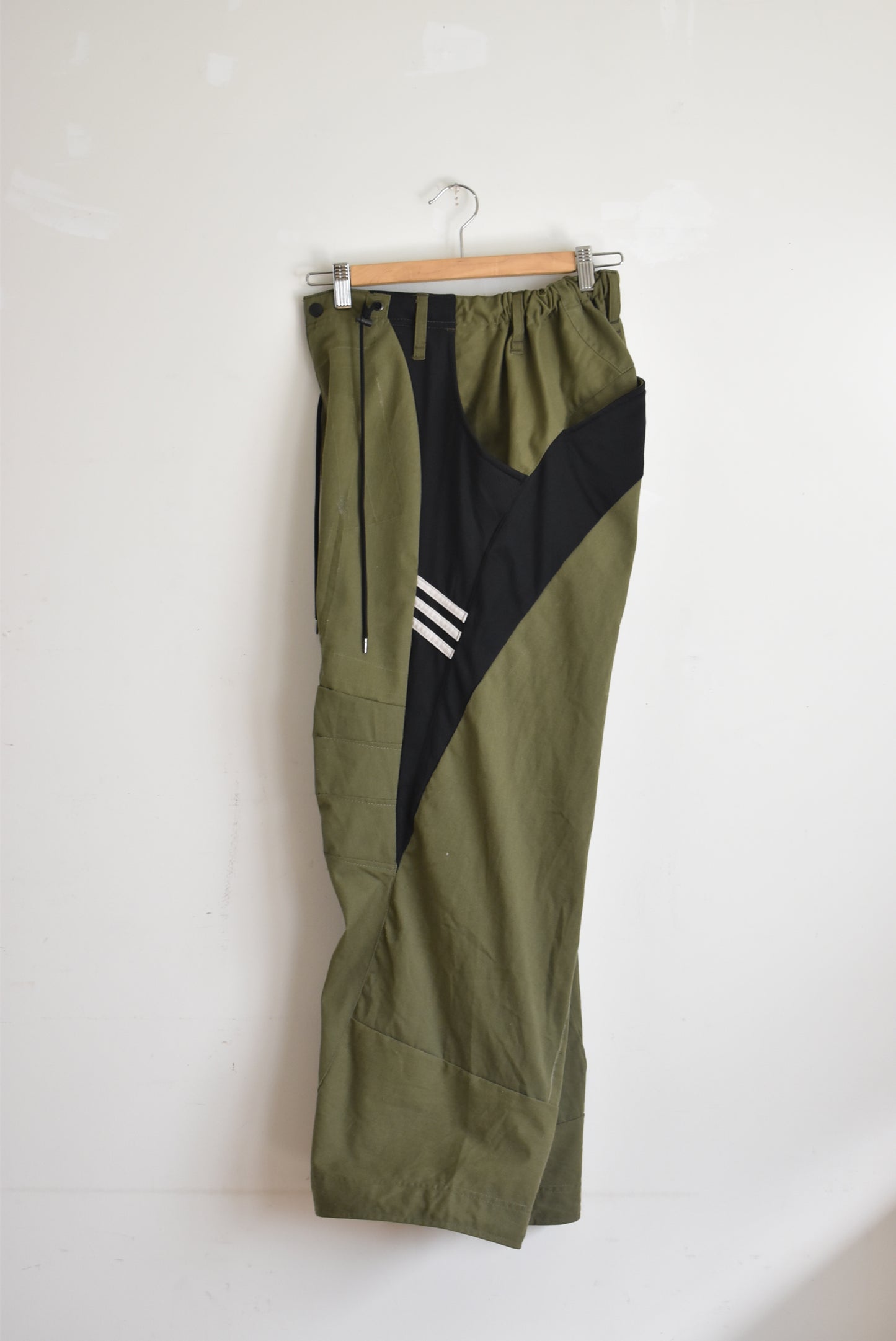「nasngwam」twisted pants -olive-