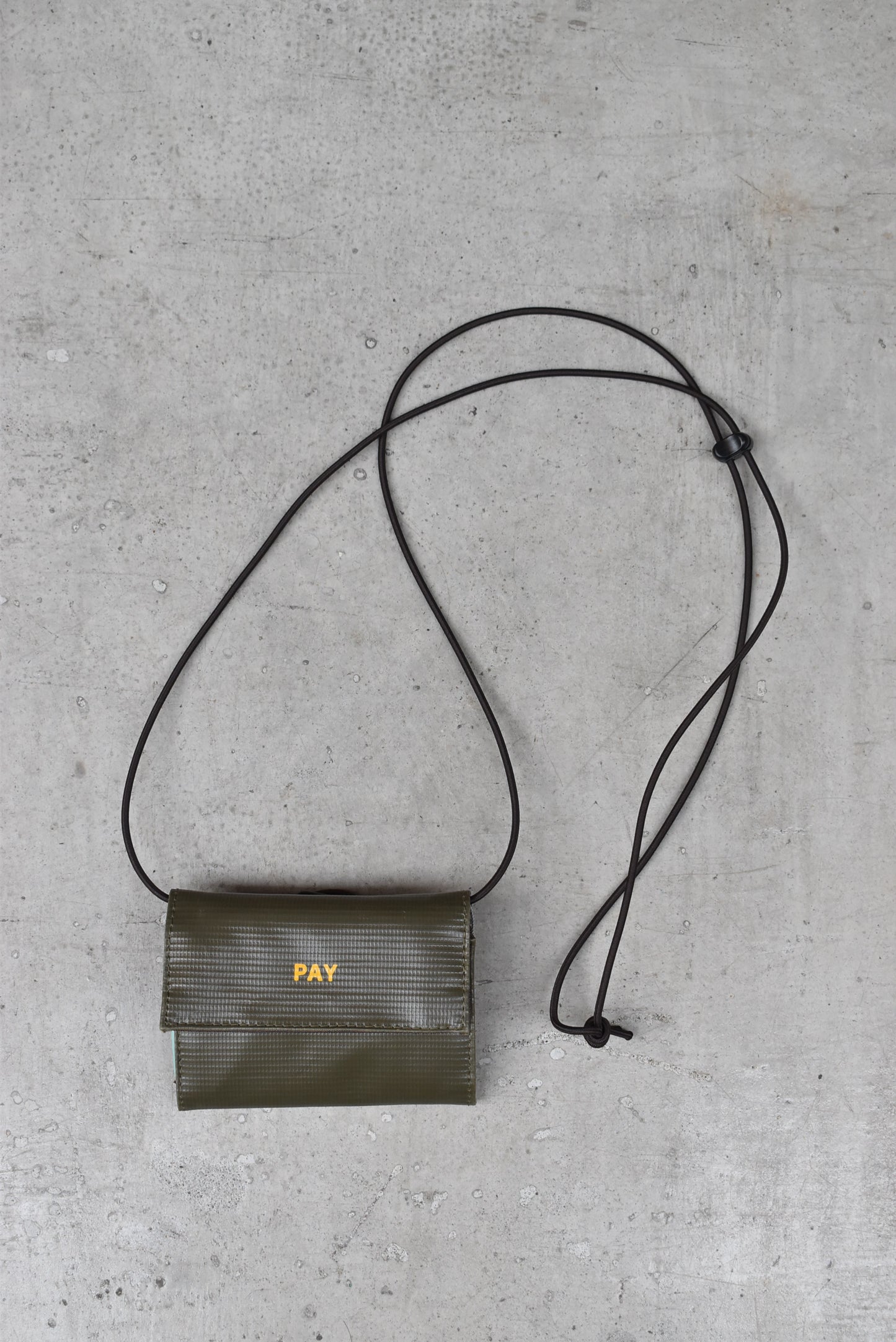 「1/2 HALF」 ”PAY" 1st wallet -olive-