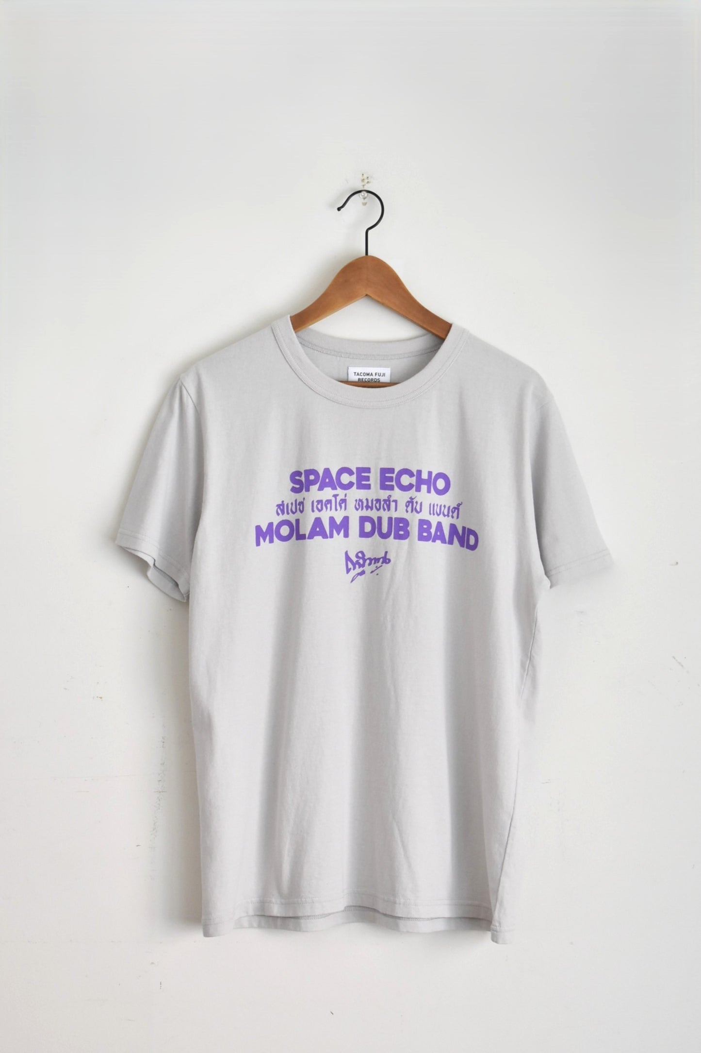 「TACOMA FUJI RECORDS」SPACE ECHO MOLAM DUB BAND Tee -ice gray-