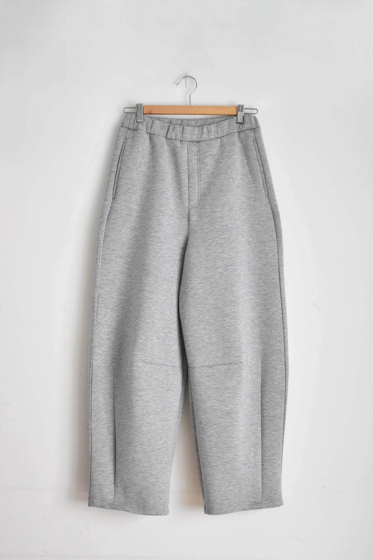 「hunch」light doble knit cocoon pants