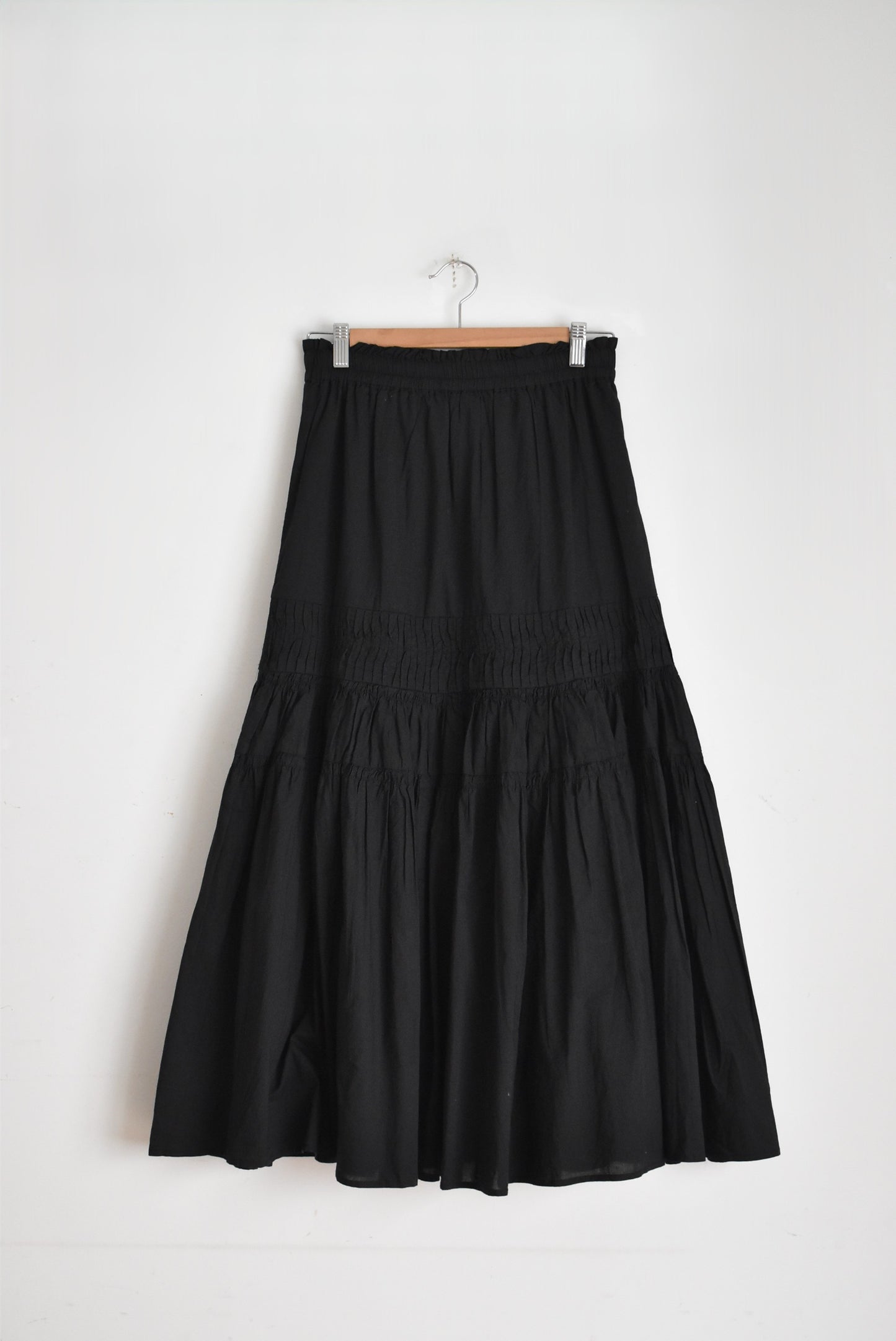 「hunch」tuck gather skirt -black-