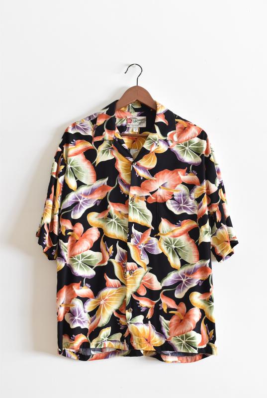 "Hilo Hattie" aloha shirts -black- 