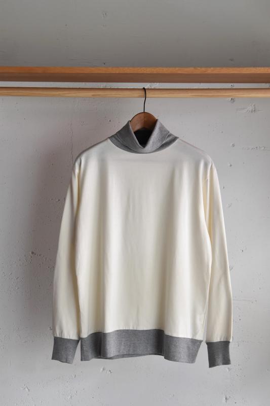 「amne」jersey turtle tee -natural-