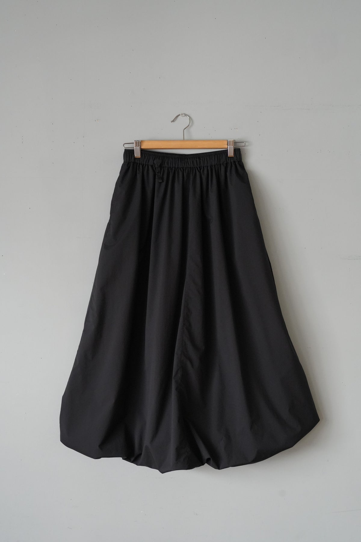 「axesquin modified」helium easy skirt -black-