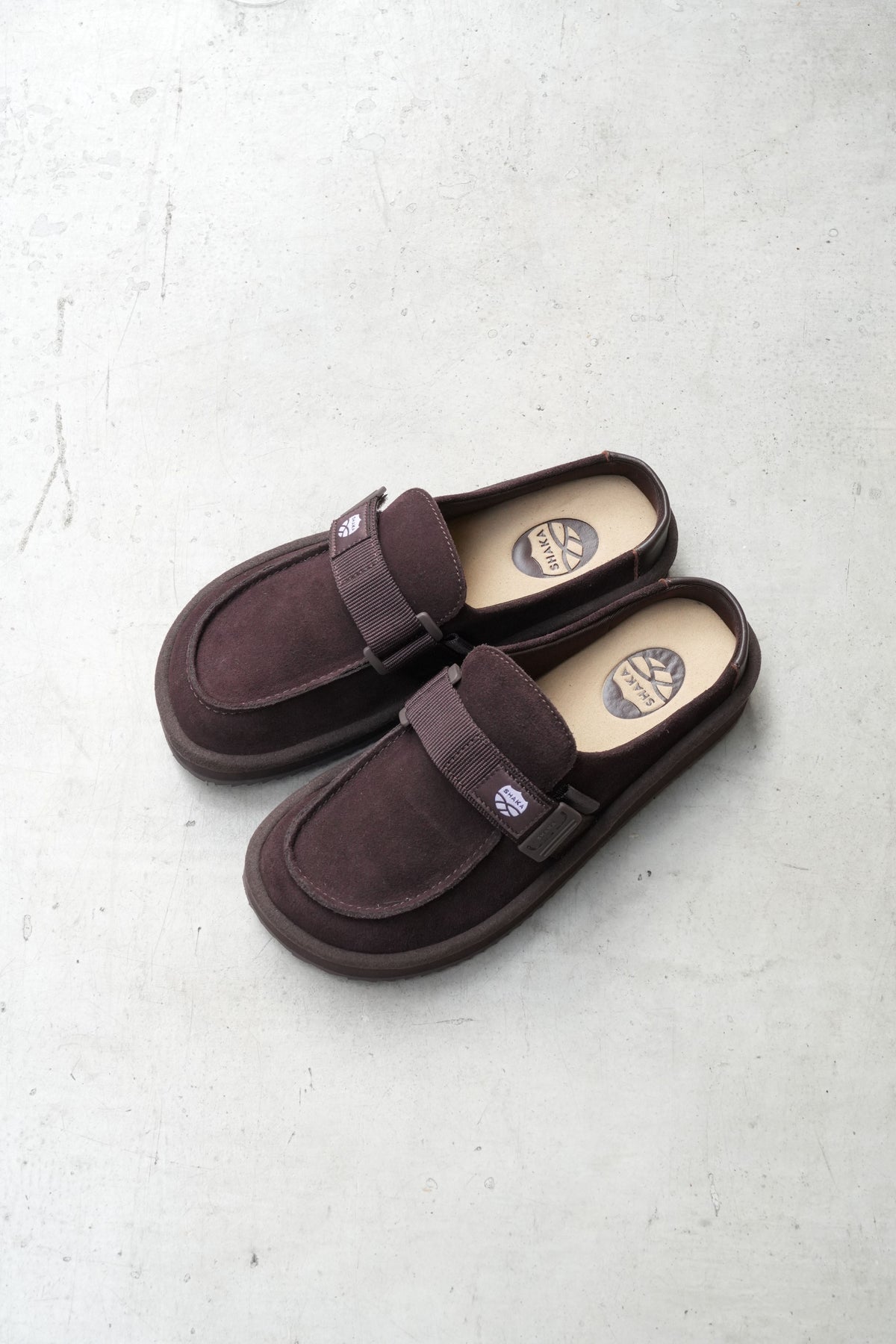 「SHAKA」moc mule tussel suede -d.brown-