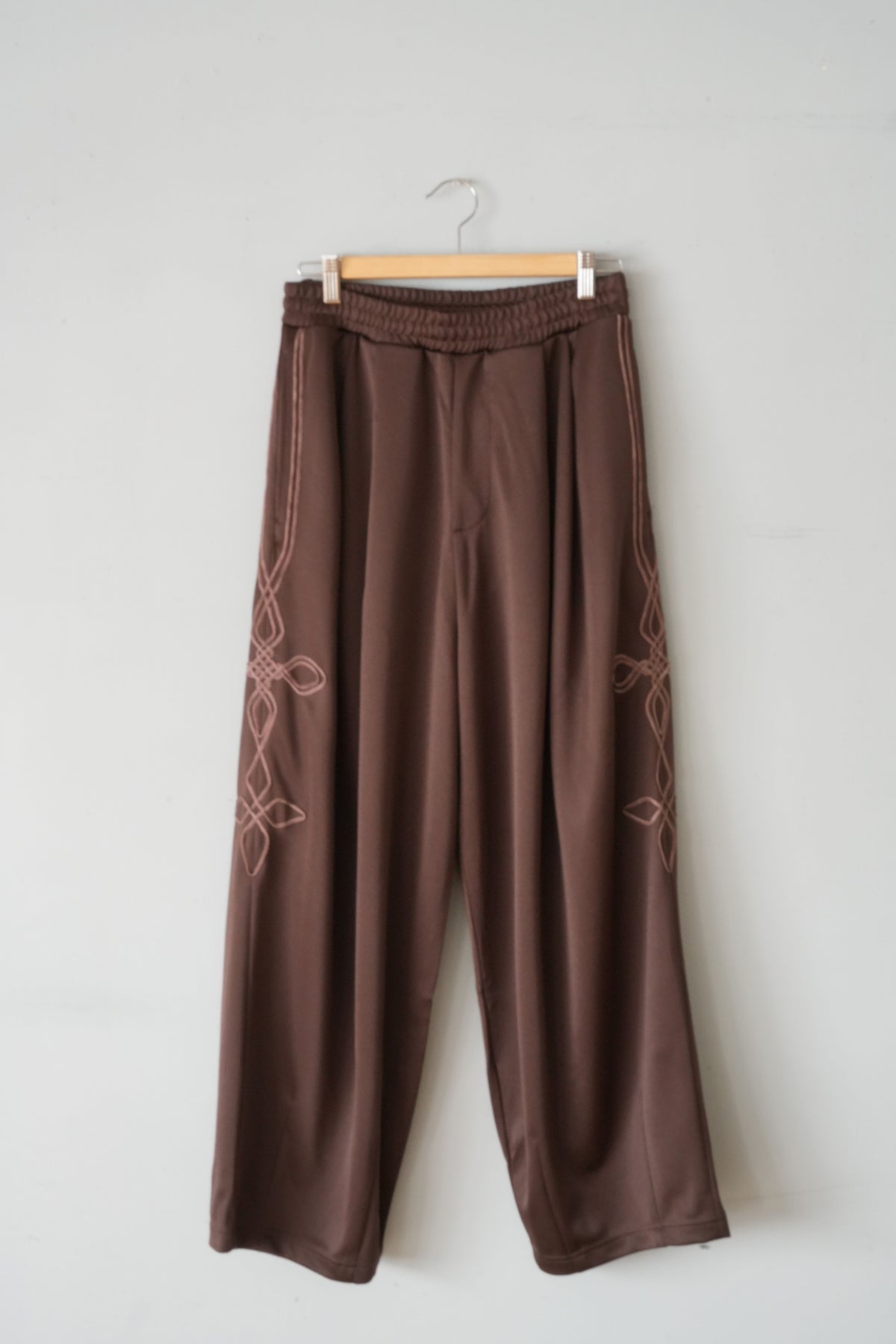 「nasngwam」portmore pants -brown-