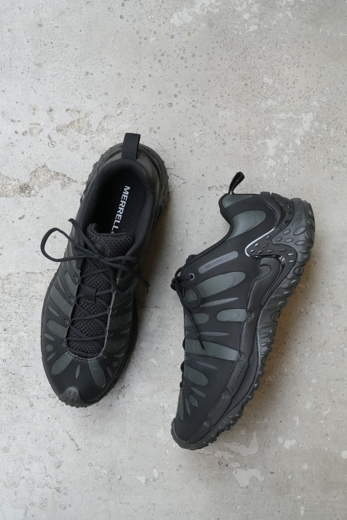 「MERRELL」CHAMELEON REDUX GHOST METRO