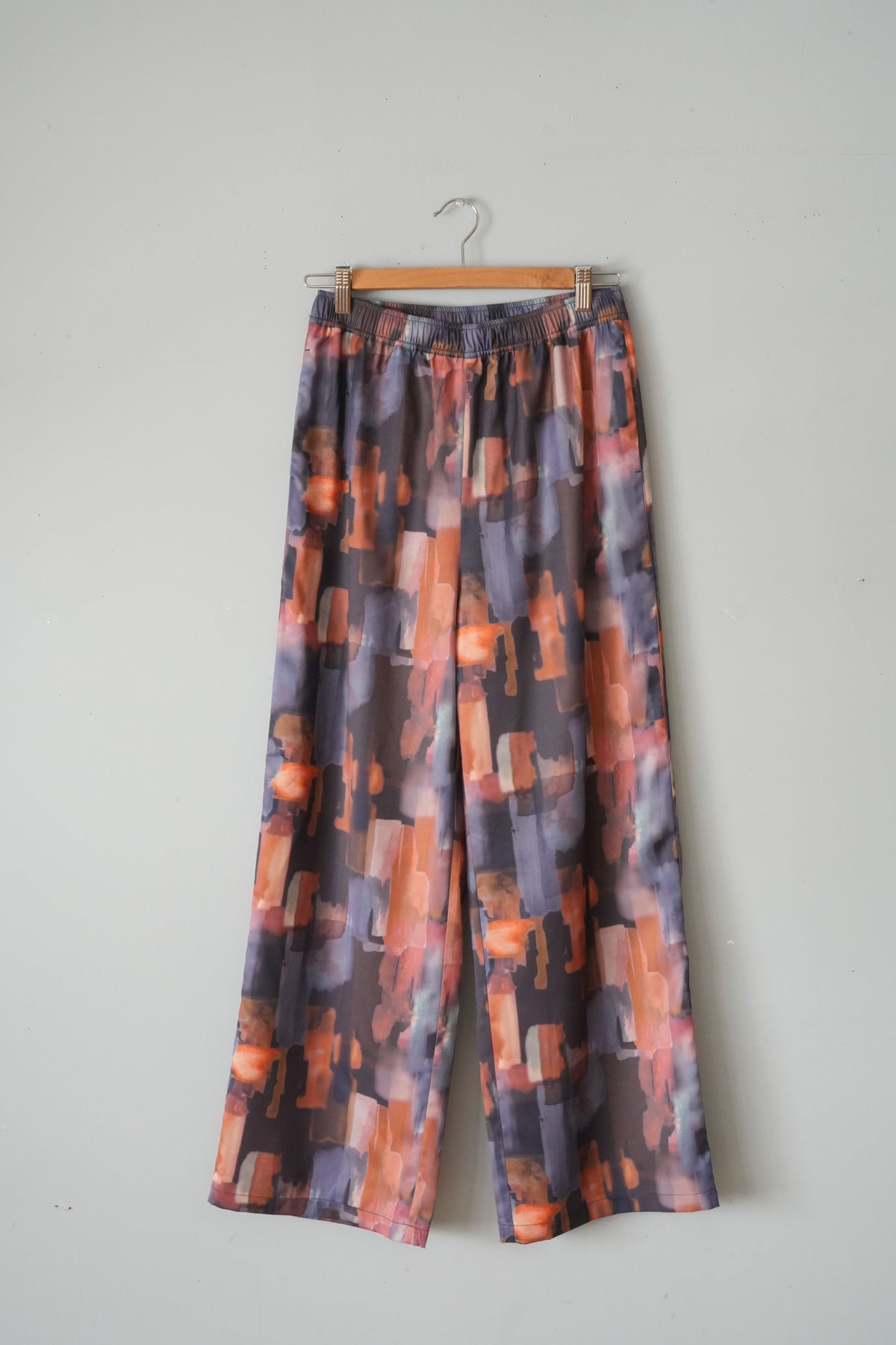 「hunch」georgette print easy pants -brown-