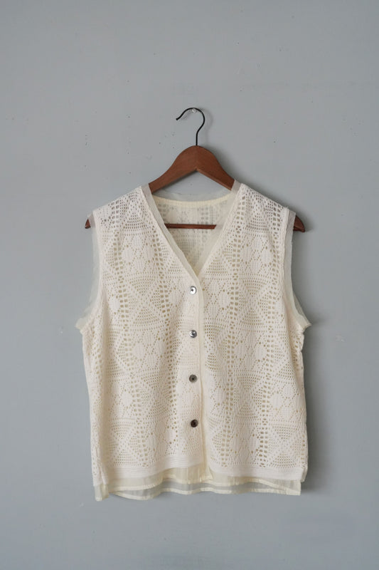 「hunch」lace×seer vest -white-