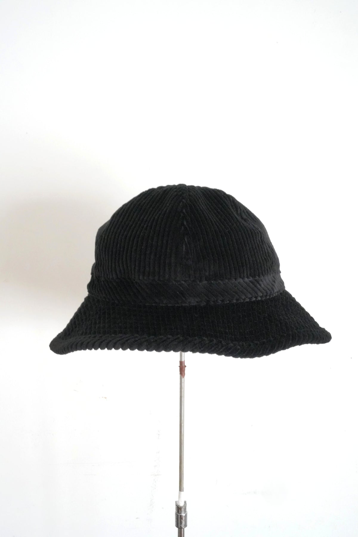 「cableami」5w corduroy metro hat -black-