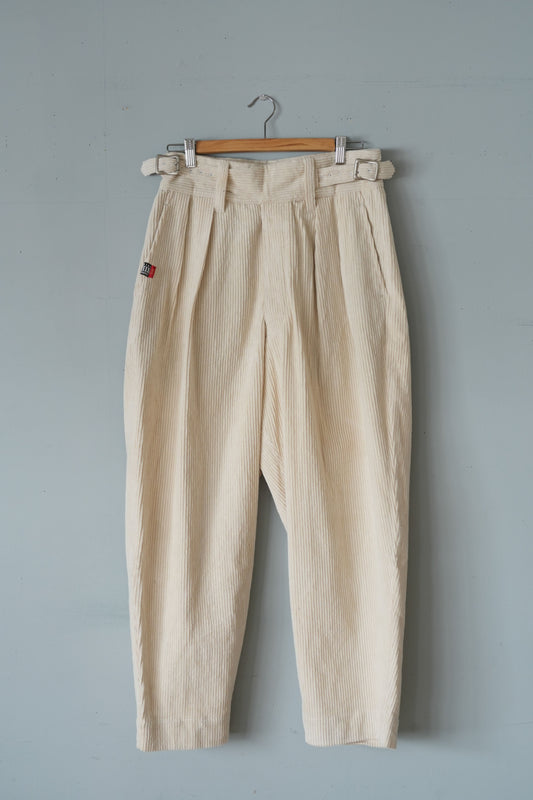 「leh」gurkha pants -off white cord-