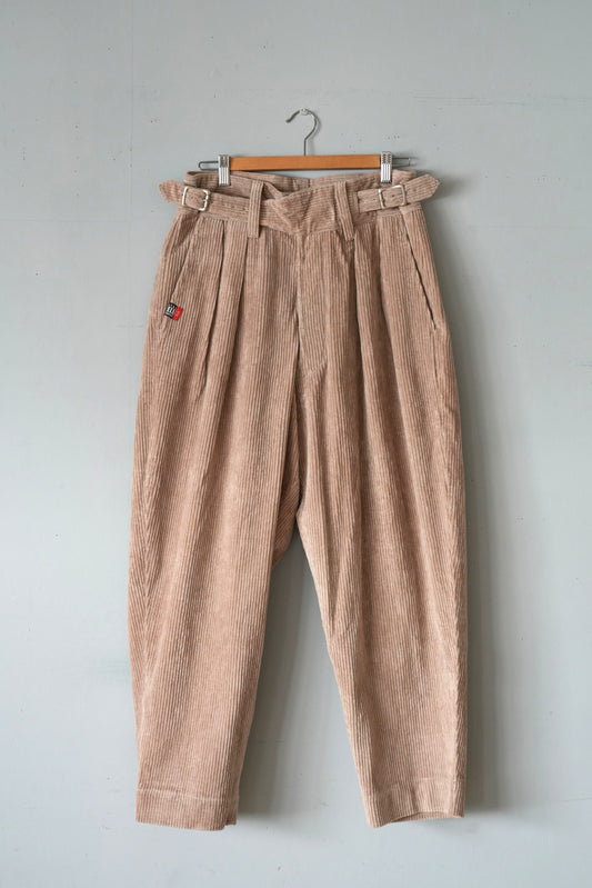「leh」gurkha pants -beige cord-