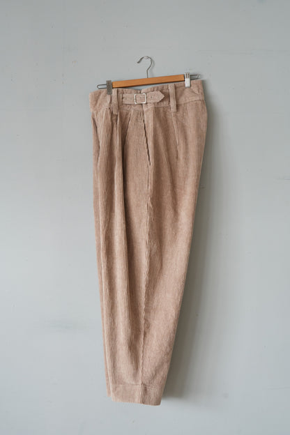 「leh」gurkha pants -beige cord-