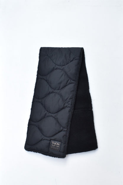 「TAION」military reversible down muffler -black-