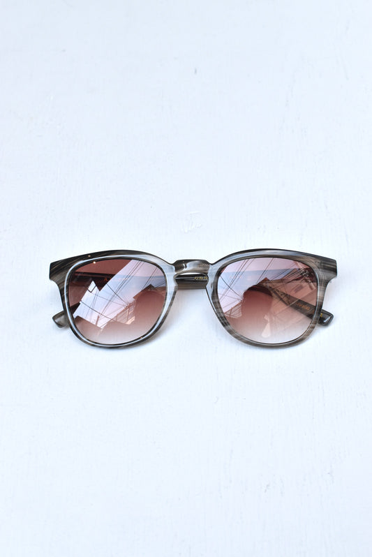 「A.Kjaerbede」BATE -striped hone-