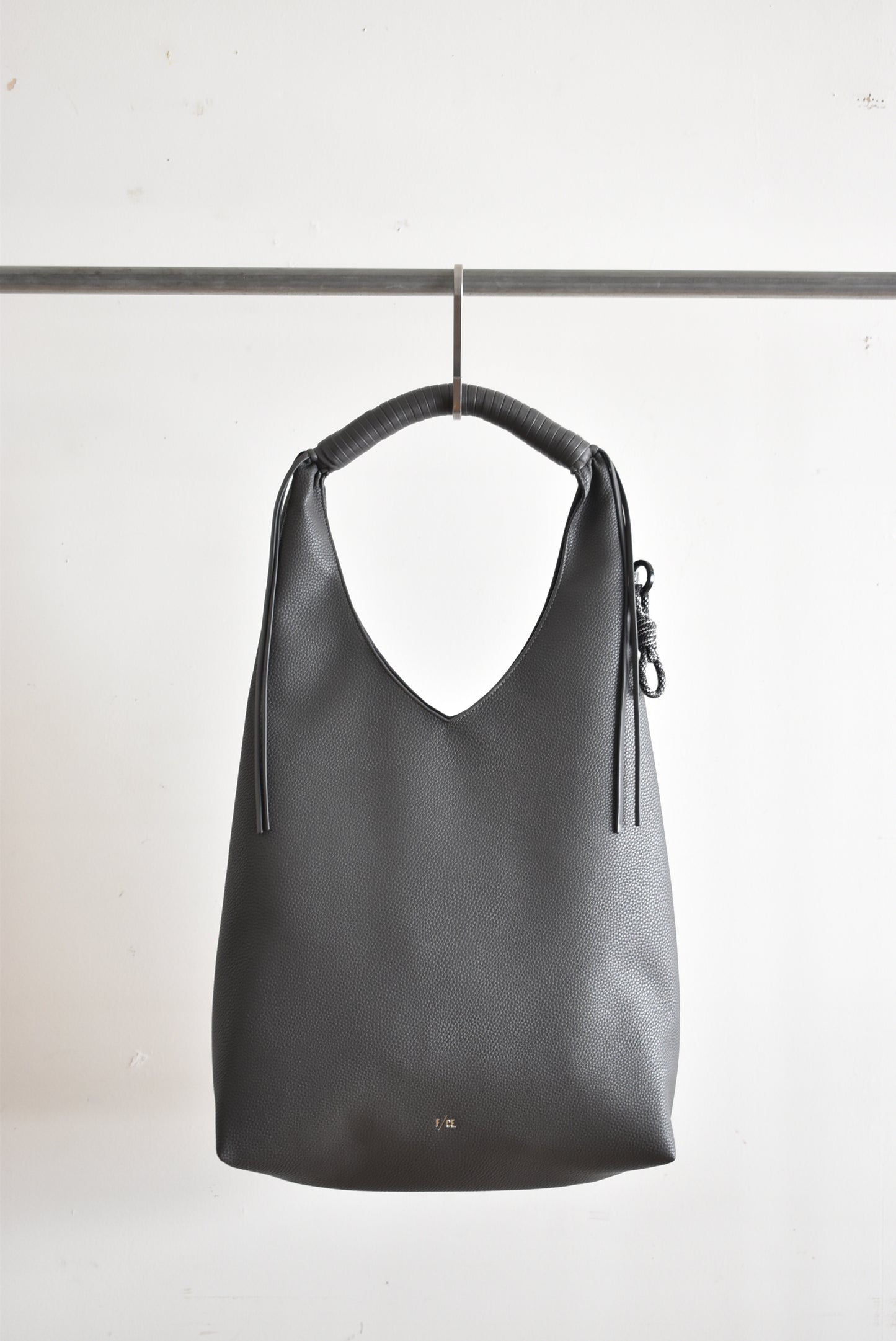 「F/CE.」tech leather wrapping handle tote -charcoal-