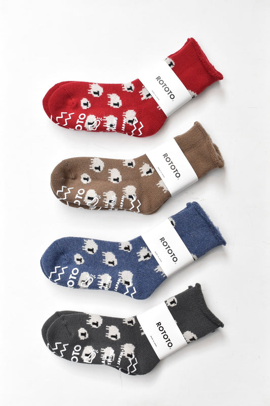 「ROTOTO」pile room socks "SHEEP"