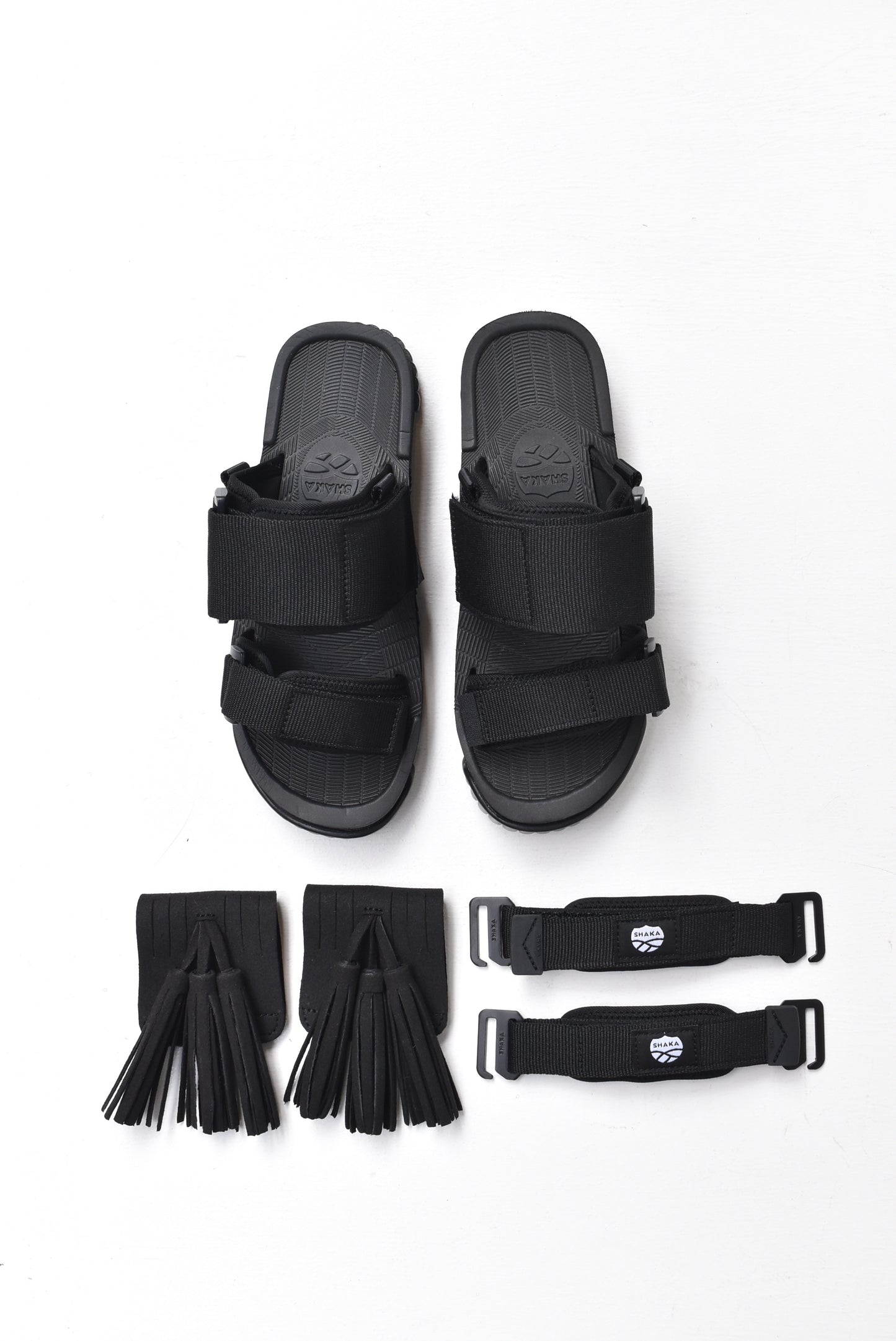 「SHAKA」weekend tassel -black-
