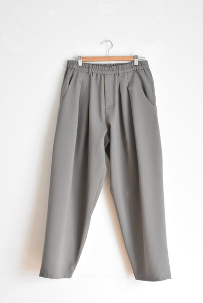 「F/CE.」air balloon trouser -beige-