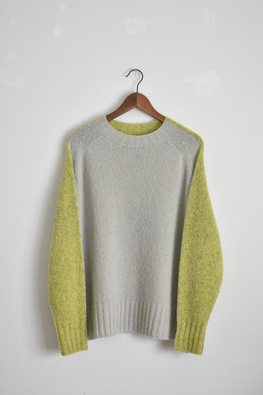 「maillot」mature wool bicolor crew wide sweater -l.gray/green mix-