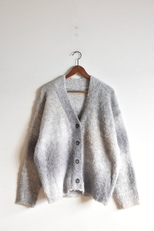 「hunch」gradation shaggy knit cardigan -gray-