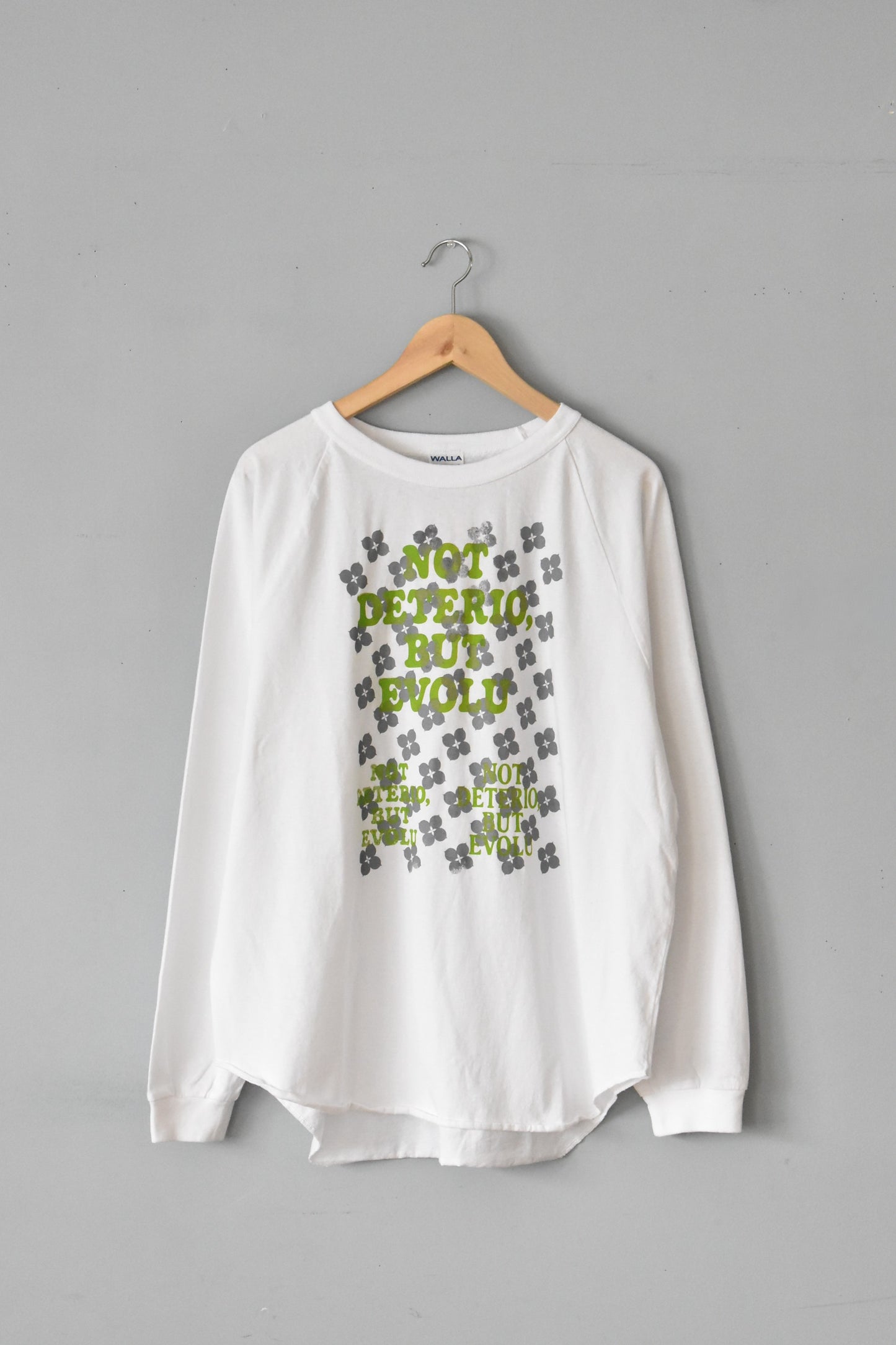 「One Handred」print L/S Tee