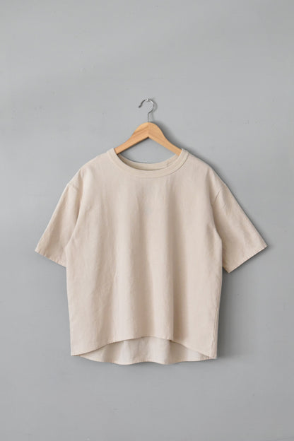 「maillot」linen rich back tuck half sleeve shirt-tee -ivory-