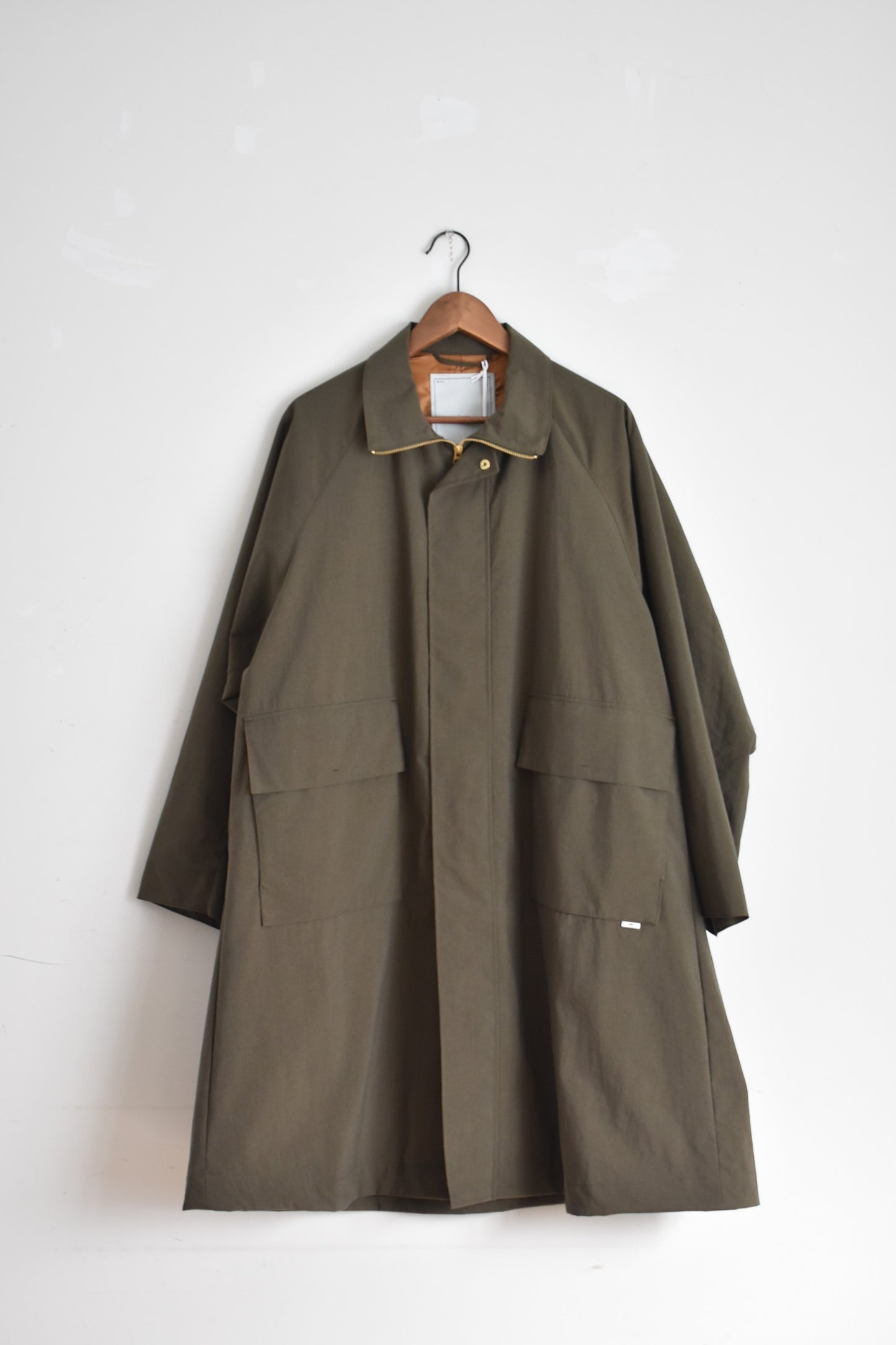 「amne」nylon ox covered coat -olive-