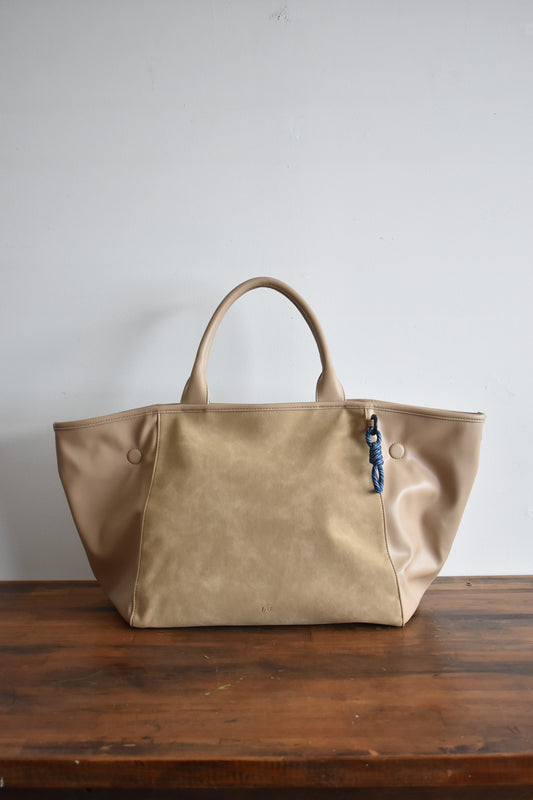 「F/CE.」tech leather 2way tote -beige-