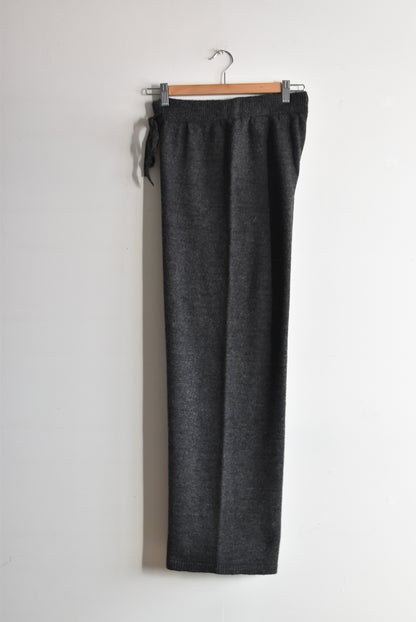 「hunch」straight knit pants -charcoal-