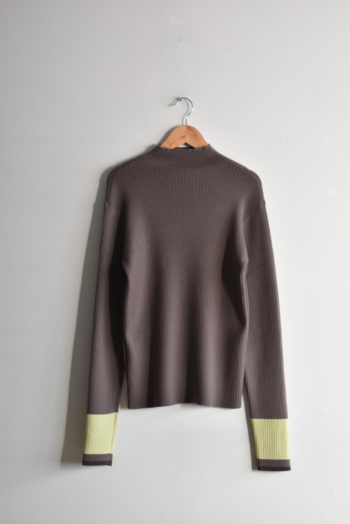 「hunch」high neck rib knit -mocha-