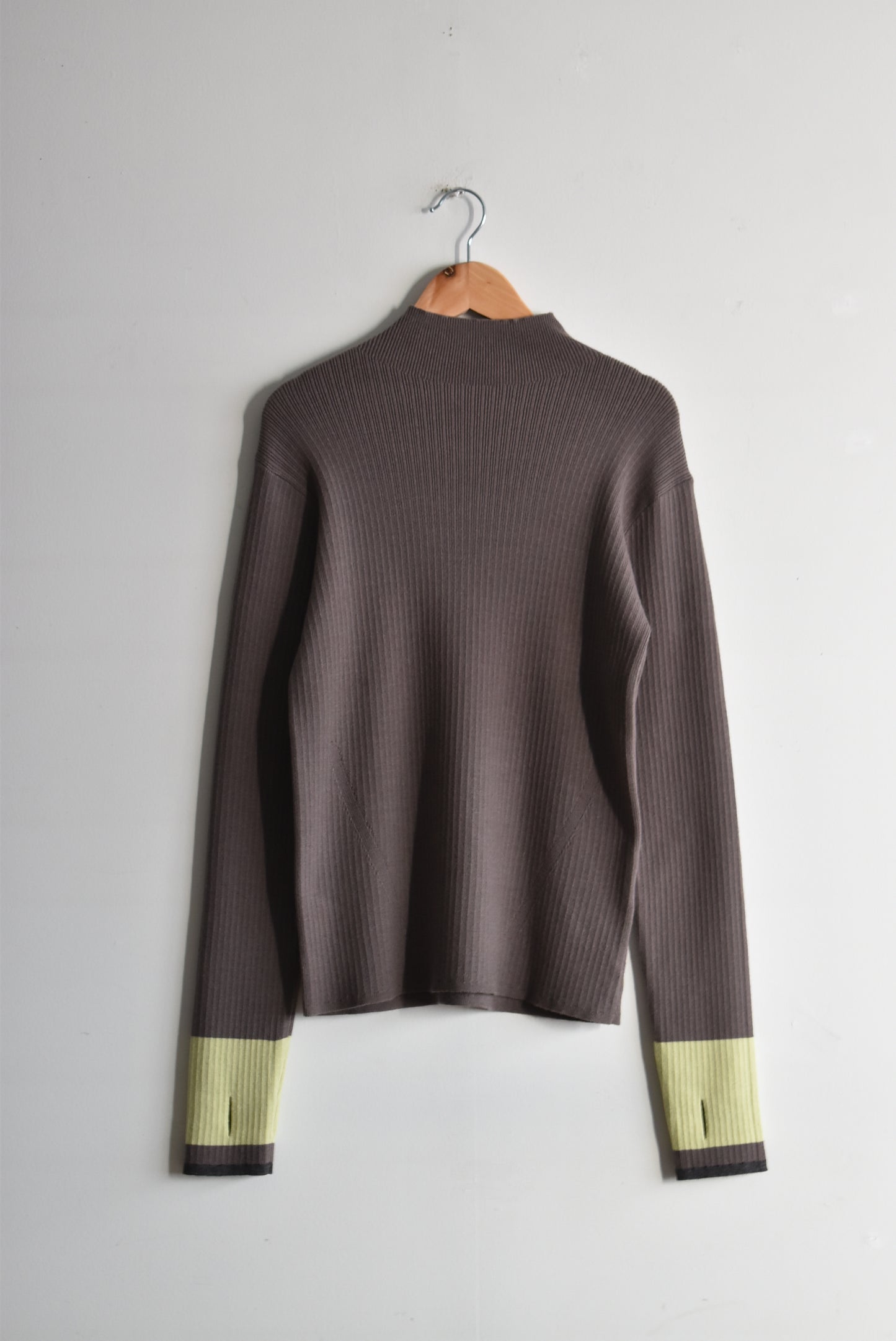 「hunch」high neck rib knit -mocha-