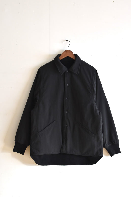 「BURLAP OUTFITTER」reversible coach jacket -black-