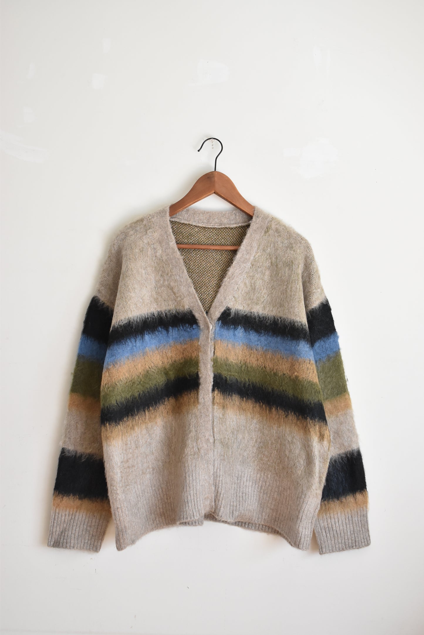 「hunch」border shaggy knit cardigan -beige-