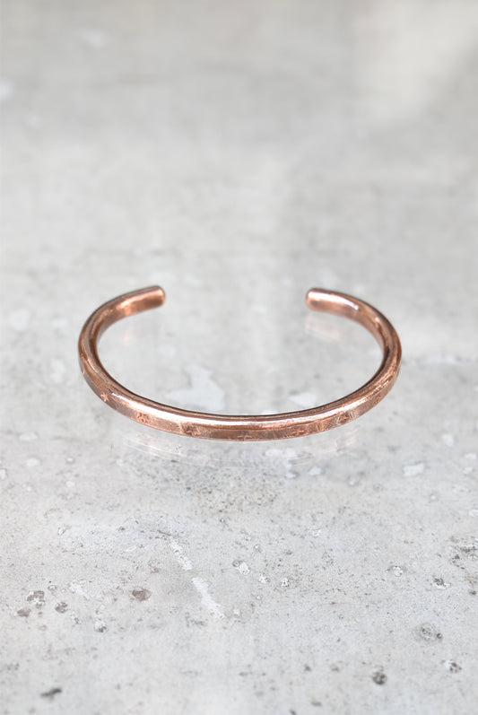 「slowrise」copper bangle -star-