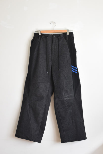 「nasngwam」twisted pants -black-