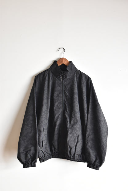 「BURLAP OUTFITTER」track jacket refrective -black-