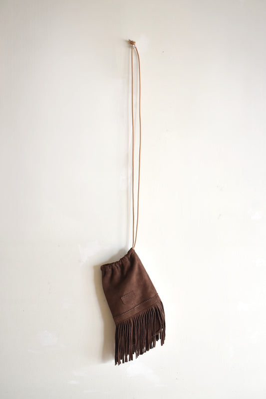 「1/2 HALF」suede fringe purse -mocha-
