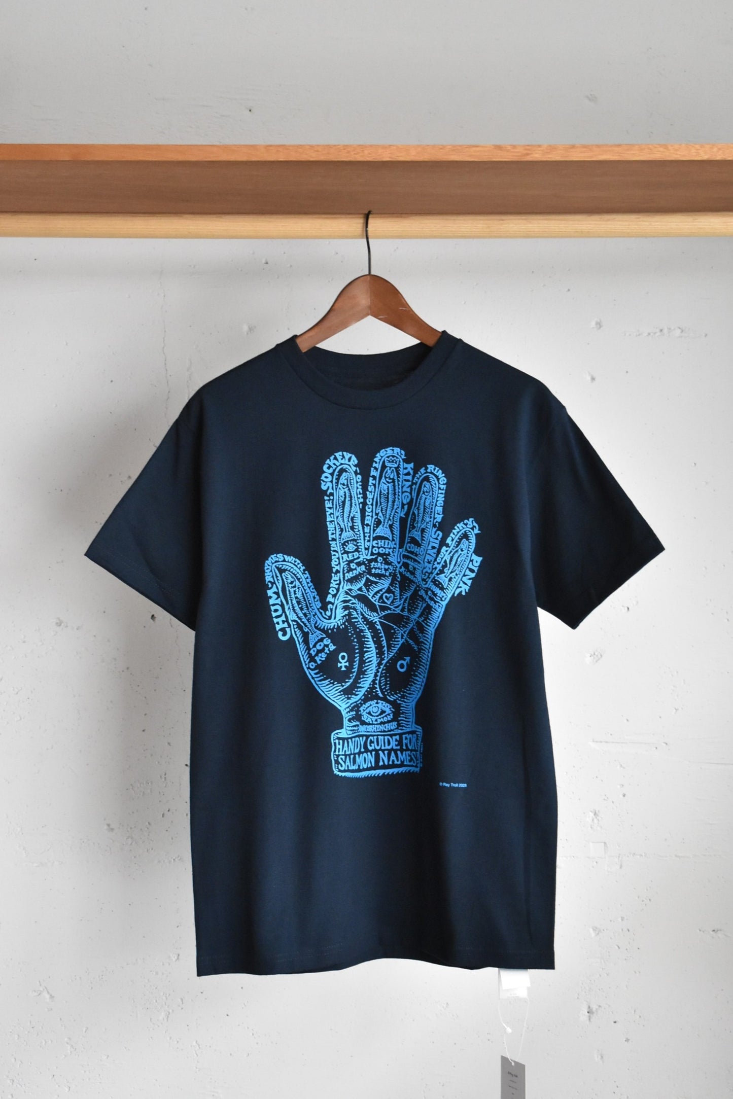 「Ray Troll」hand guide Tee -navy-