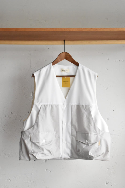 「masterkey」comfort vest -white-