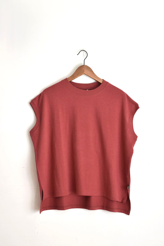 「GOHEMP」honey sleeve Tee -cherry red-