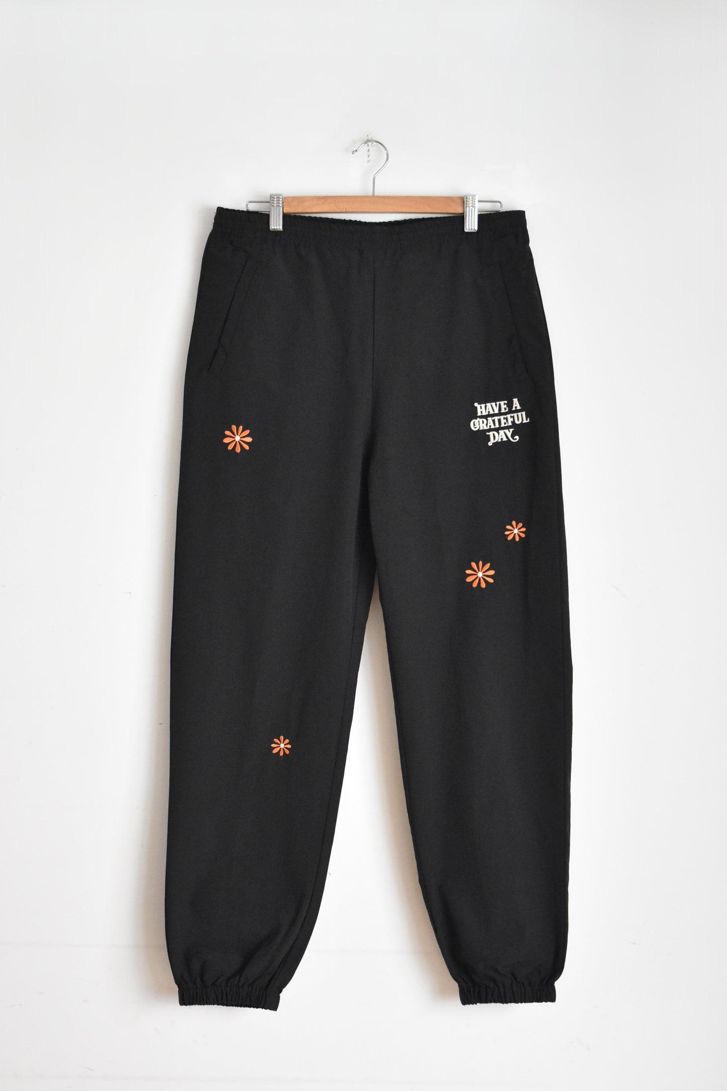 「HAVE A GRATEFUL DAY」bloom pants -black-