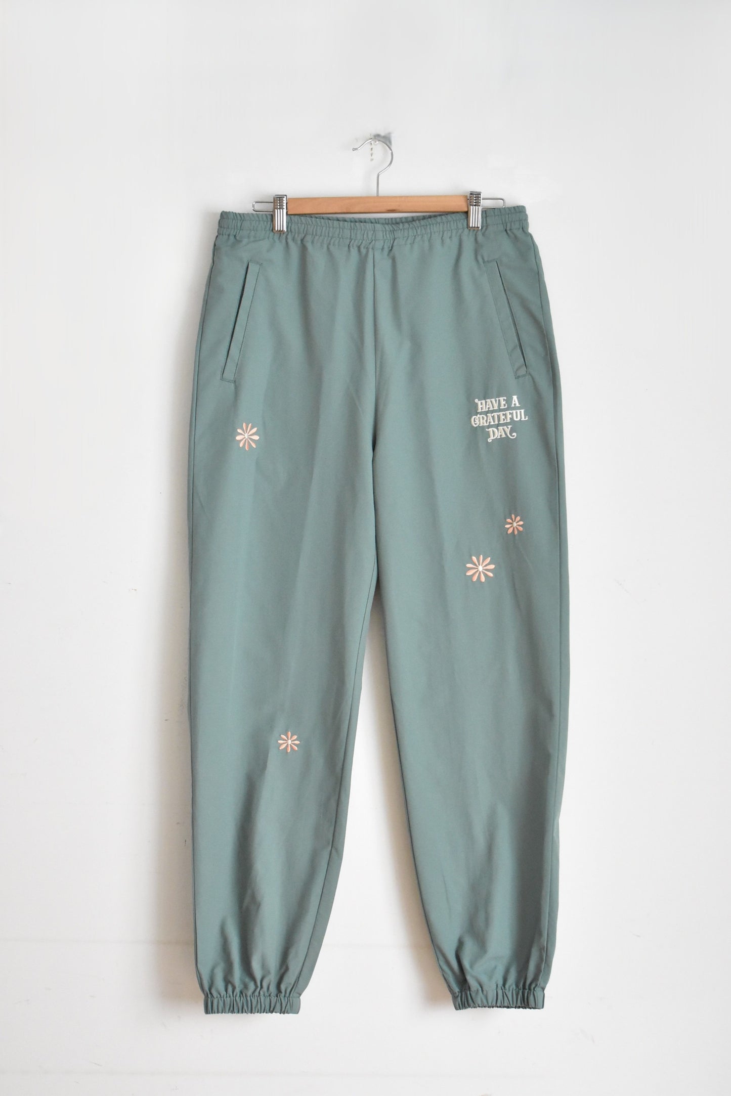 「HAVE A GRATEFUL DAY」bloom pants -sage blue-