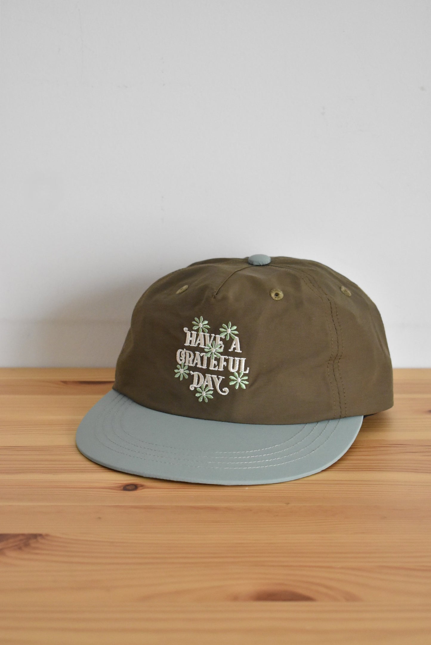 「HAVE A GRATEFUL DAY」5panel cap -olive brown-