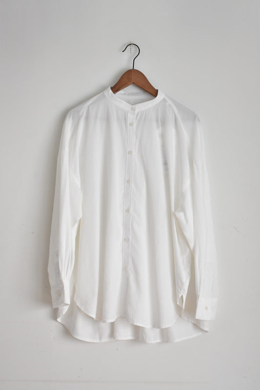 「hunch」back rather tensel twill shirts -off white-