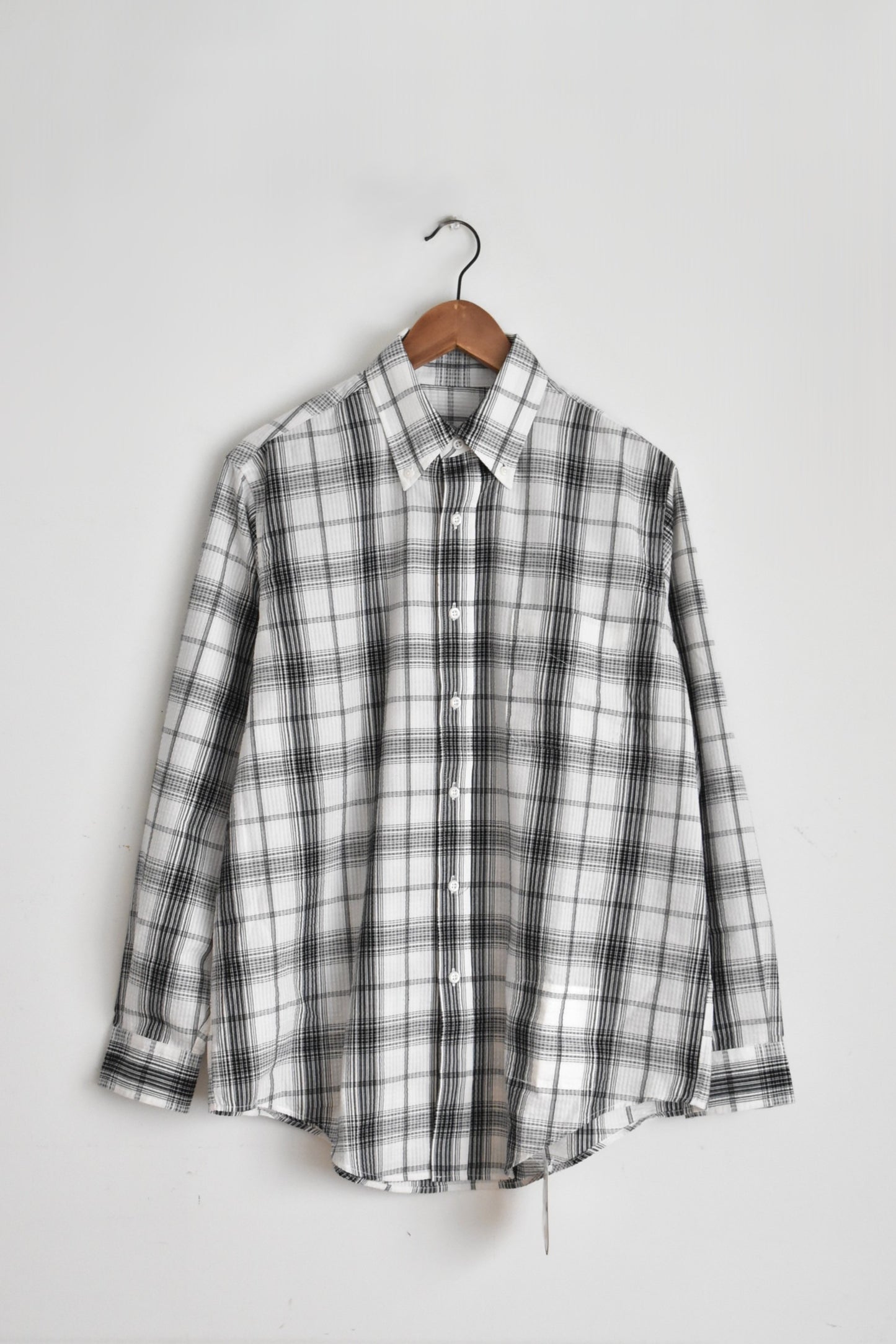 「BURLAP OUTFITTER」seersucker plaid B.D. shirt -white/black-